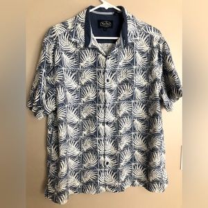 NAT NAST Silk Blend Blue & White Hawaiian Style Short Slv Shirt  Size L